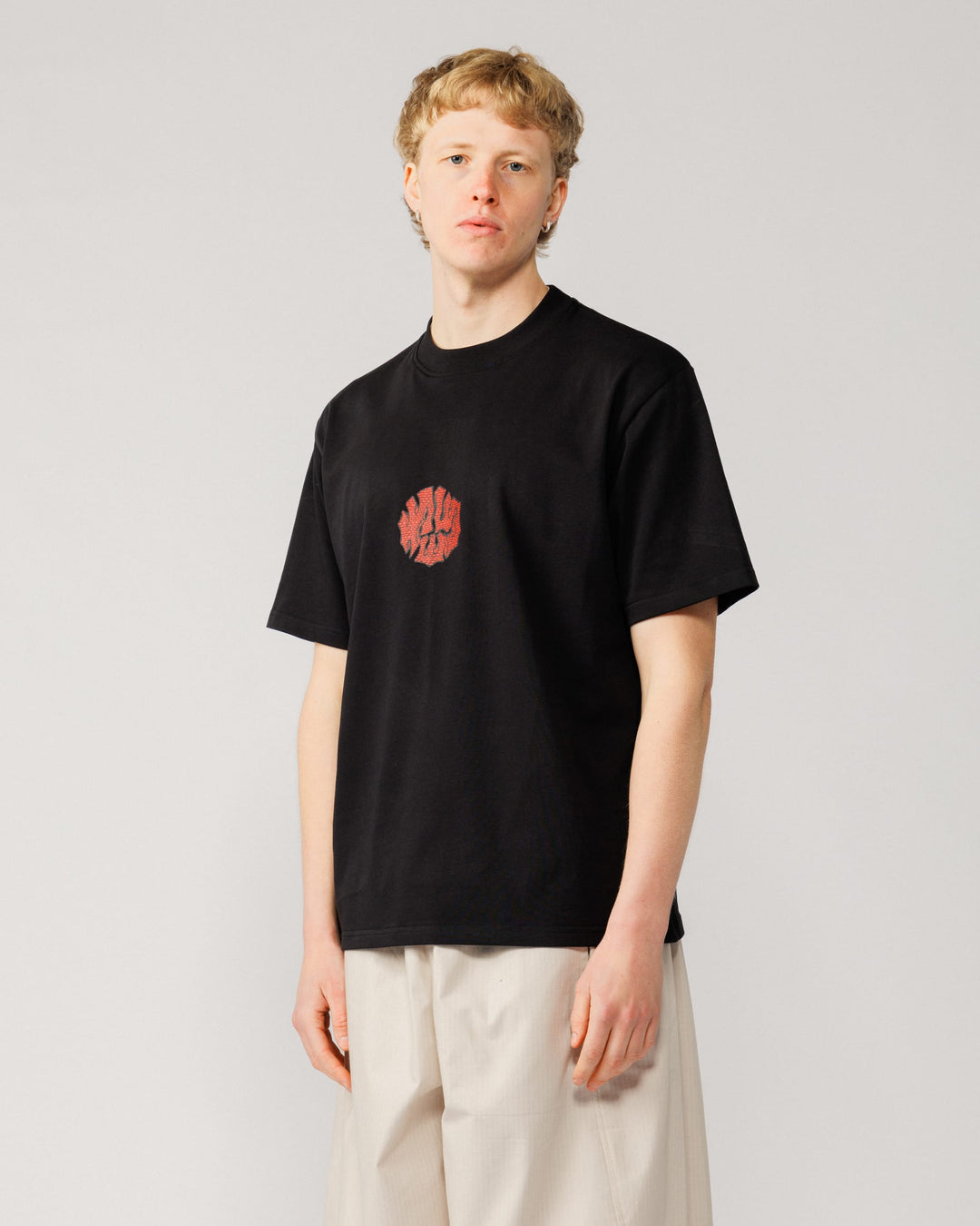Grounded Logo T-Shirt - Black