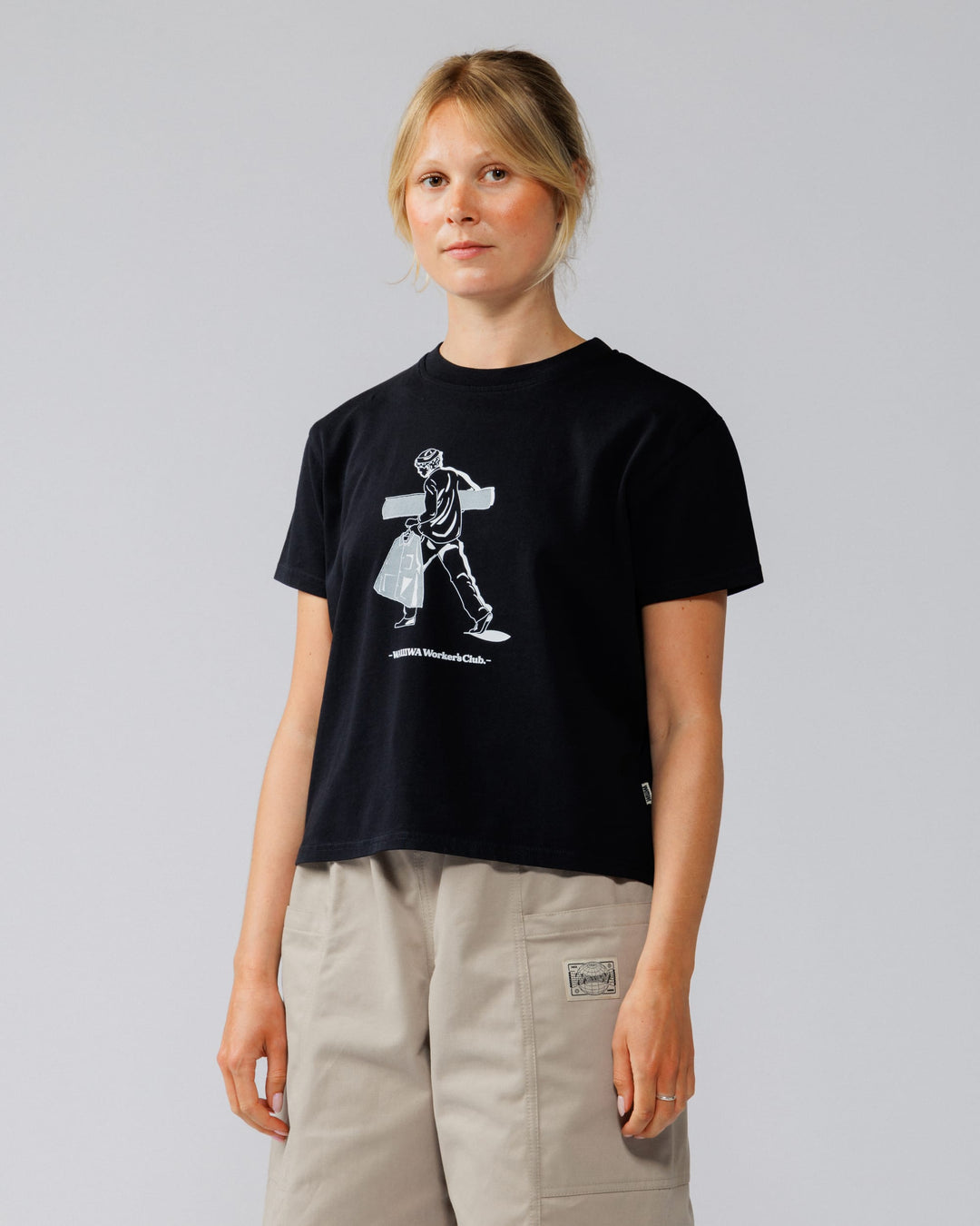 Cropped Workers Stride T-Shirt - Black