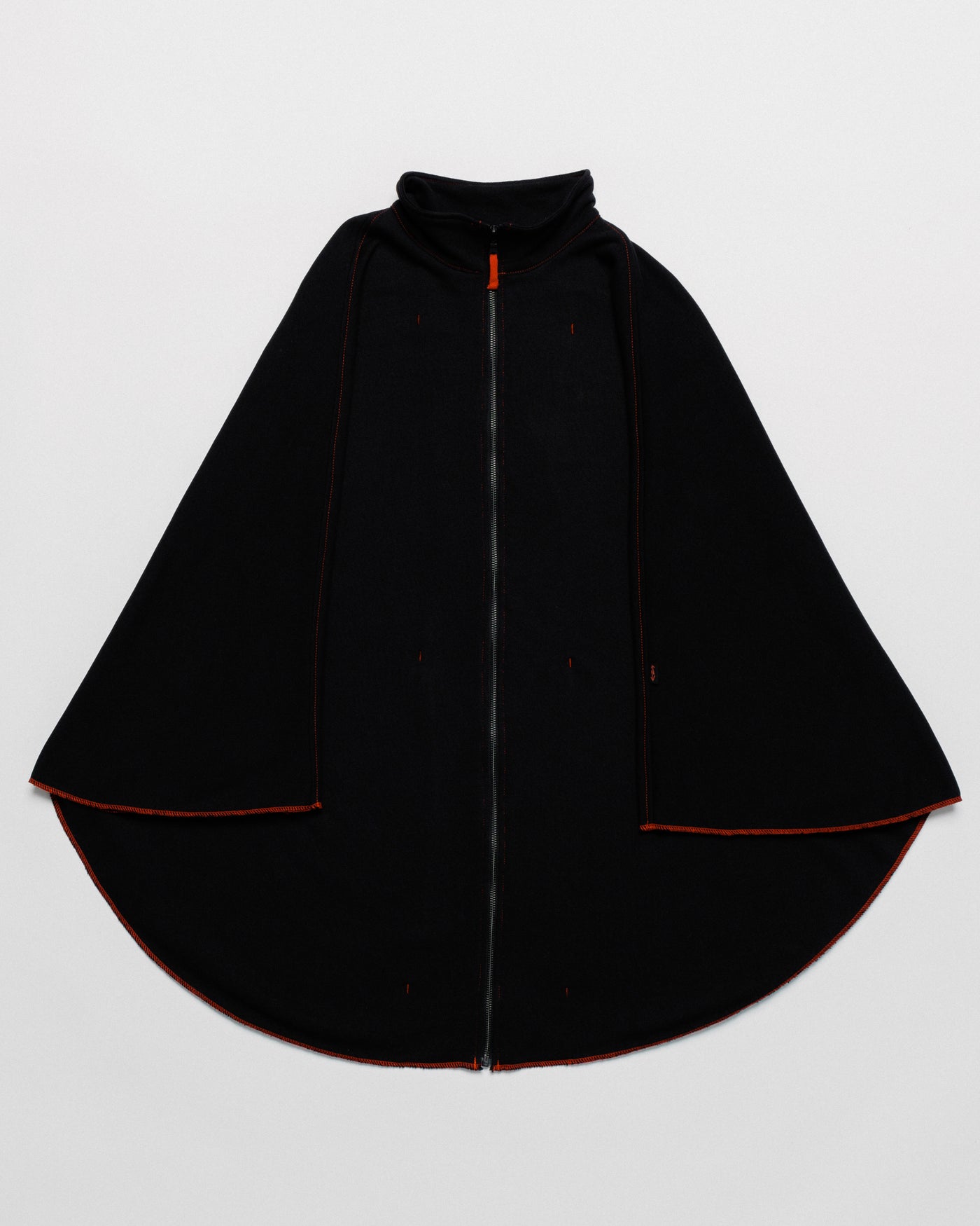Outnback Recovery Cape in black, front