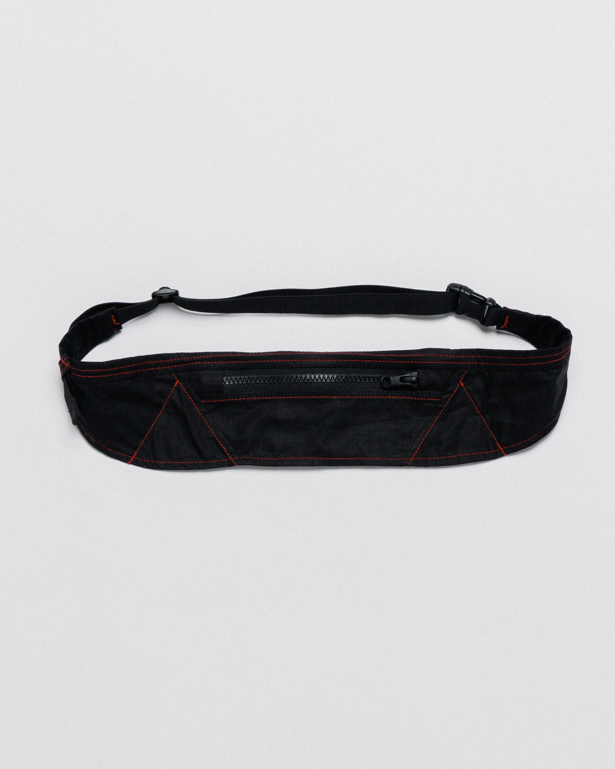 Outnback Running Strap in black, front flat view